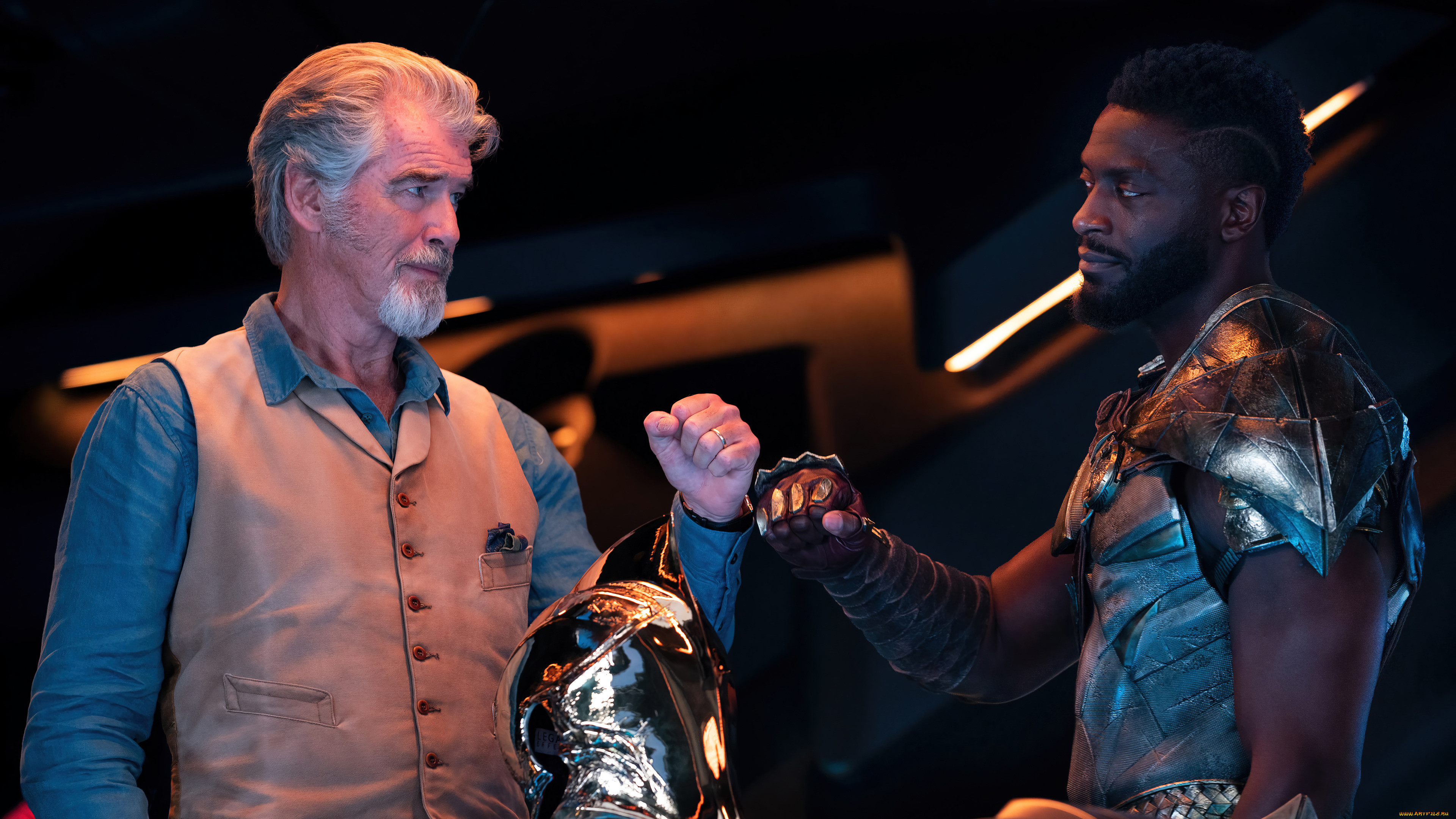 black adam || 2022,  , black adam, e, , , , , pierce, brosnan, aldis, hodge